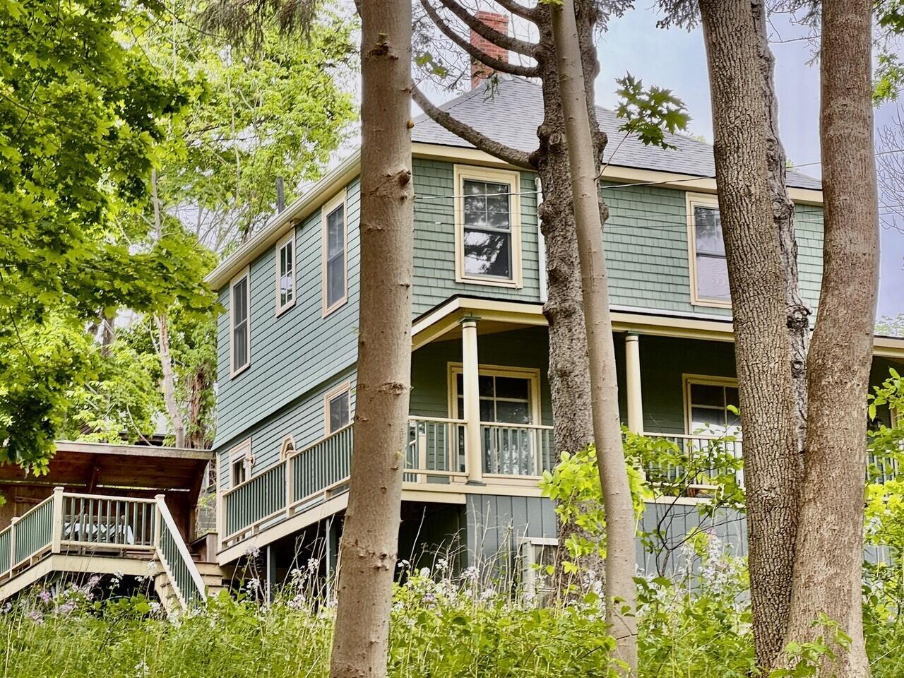 54 Elizabeth Street Portland, ME 04108 - Photo 2 of 25 2