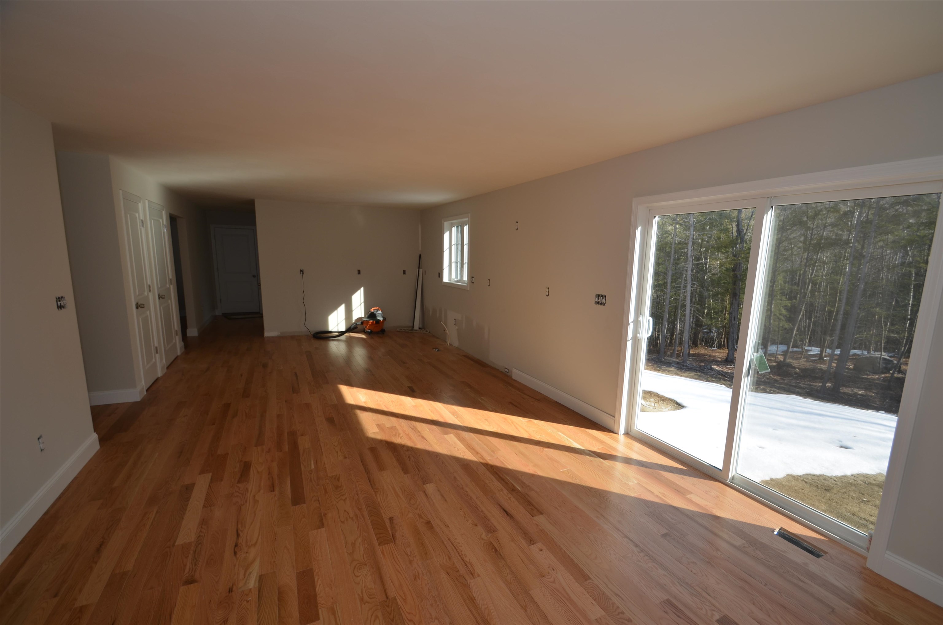 216 Shaker Road Concord, NH 03301 - Photo 5 of 27