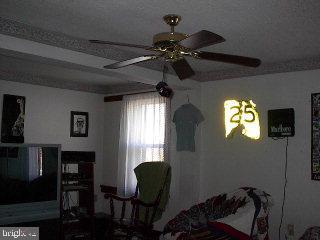 839 Suedberg Road Pine Grove, PA 17963 - Photo 4 of 9 Gallery Image 4