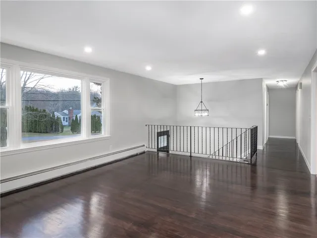 $549,900 | 2 Sandalwood Court, Coventry, RI 02816