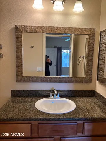 $1,750 | 3830 East Lakewood Parkway East, Unit 2013, Phoenix, AZ 85048