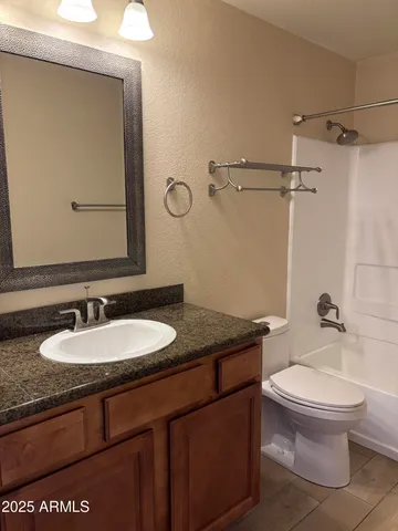 $1,750 | 3830 East Lakewood Parkway East, Unit 2013, Phoenix, AZ 85048
