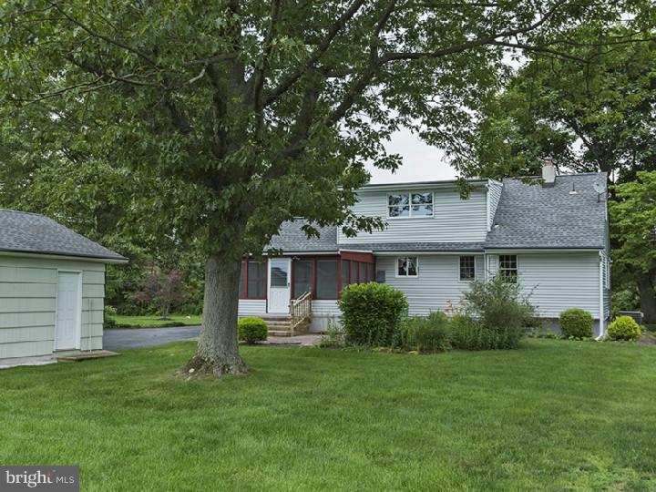 635 Scotch Road Pennington, NJ 08534 - Photo 22 of 25 Exterior Back
