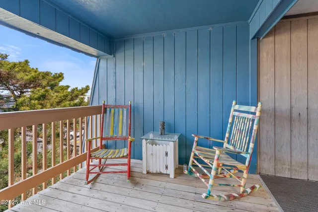 $459,900 | 275 West First Street, Unit 2I, Ocean Isle Beach, NC 28469