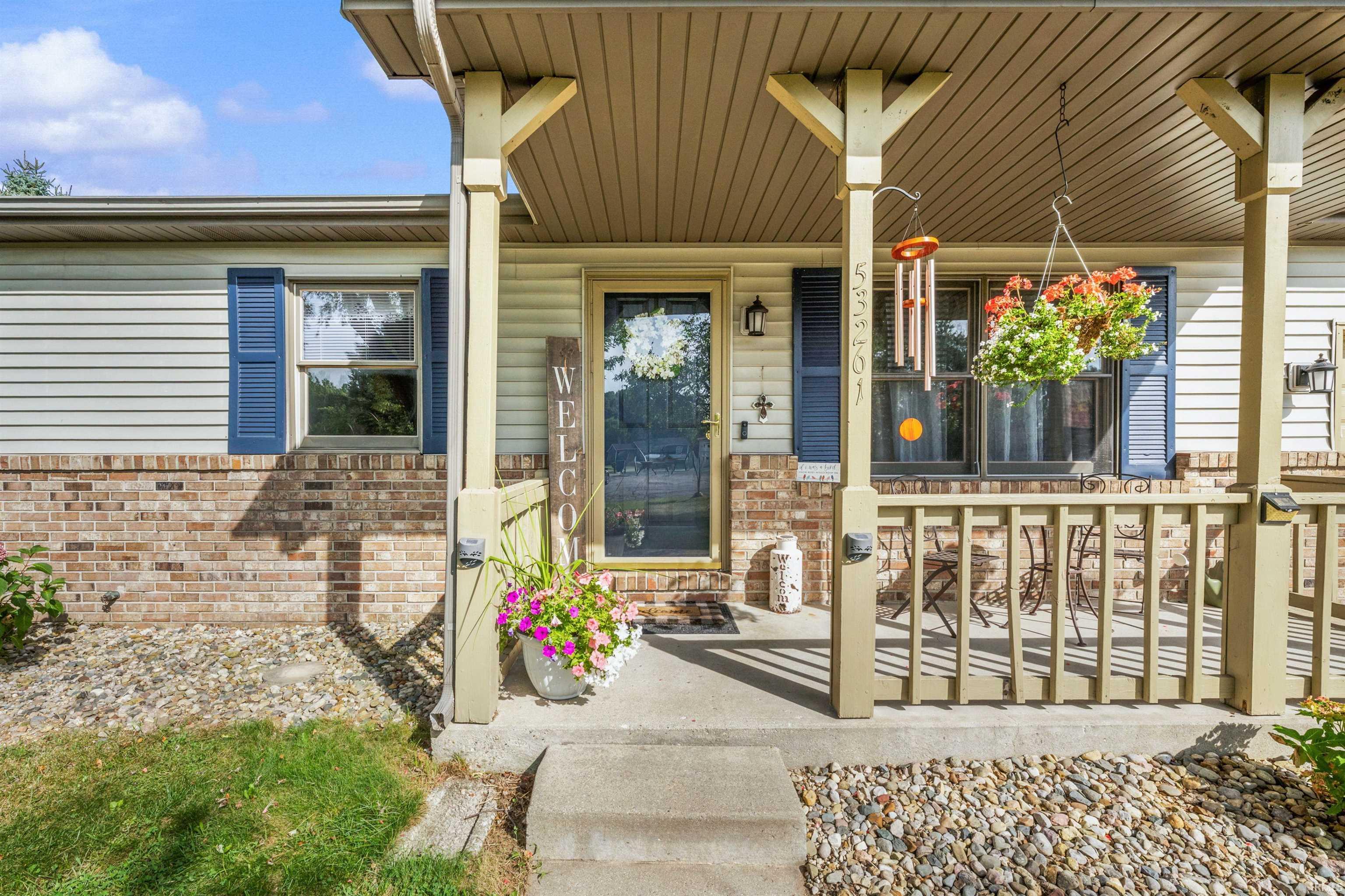 53261 Spring Court Granger, IN 46530 - Photo 6 of 50 Gallery Image 6