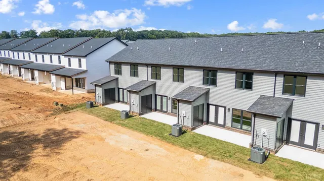 $299,900 | 191 Luke Court, Rustburg, VA 24588