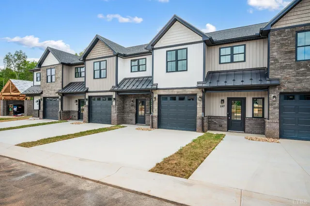 $299,900 | 191 Luke Court, Rustburg, VA 24588