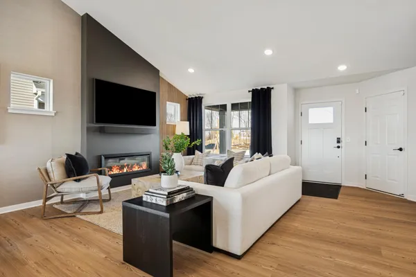 $494,290 | 3735 Holbrook Drive, Waconia, MN 55387