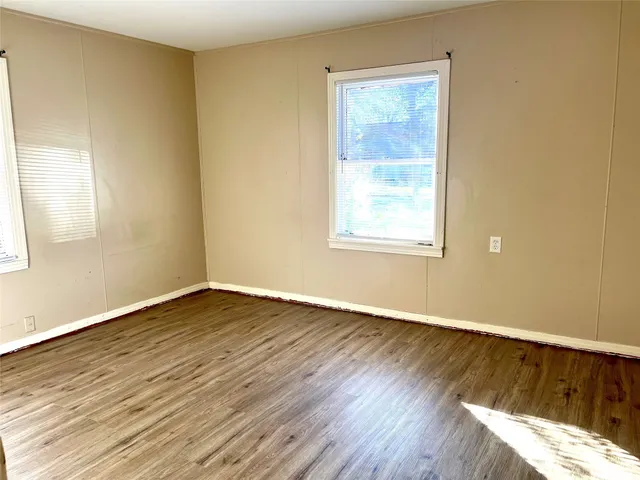 $1,550 | 946 Milam Street, Liberty, TX 77575