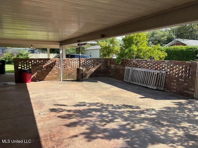 3 Pemberton Circle Greenwood, MS 38930 - Photo 21 of 23 Covered Patio
