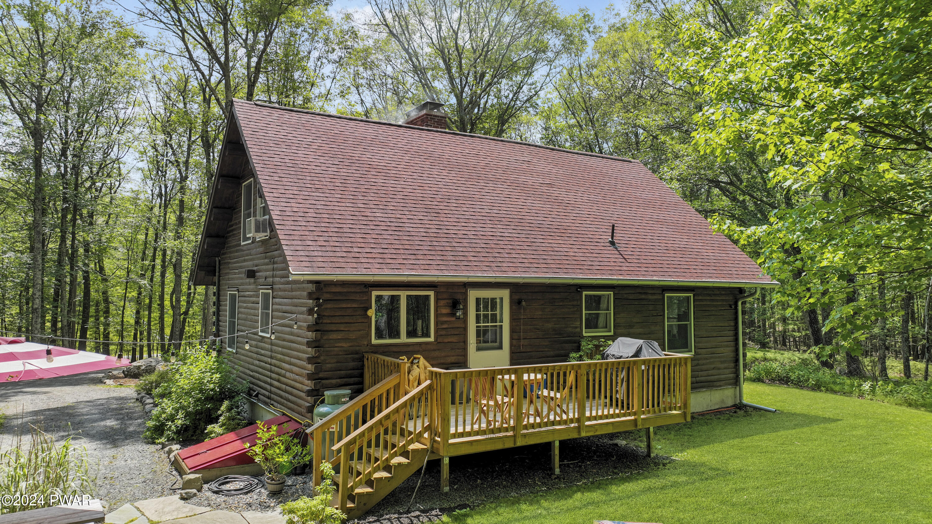 415 Sawkill Road Milford, PA 18337 - Photo 6 of 39 5