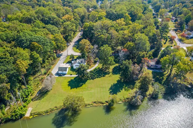 $489,900 | 400 Westwood Drive, McMinnville, TN 37110