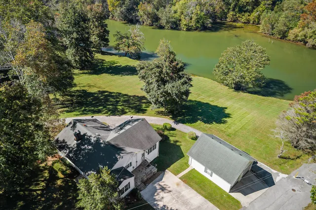 $489,900 | 400 Westwood Drive, McMinnville, TN 37110