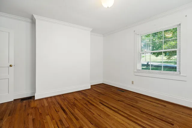 $489,900 | 400 Westwood Drive, McMinnville, TN 37110