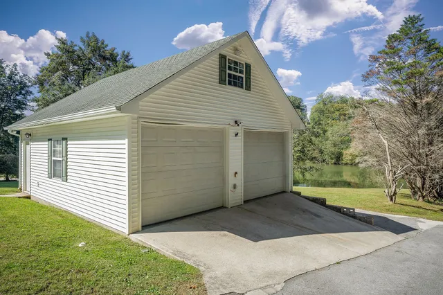 $489,900 | 400 Westwood Drive, McMinnville, TN 37110