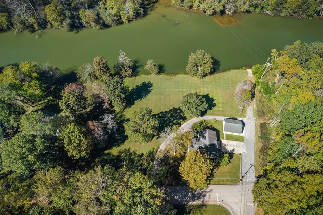 $489,900 | 400 Westwood Drive, McMinnville, TN 37110