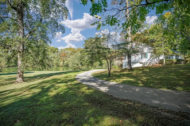 $489,900 | 400 Westwood Drive, McMinnville, TN 37110