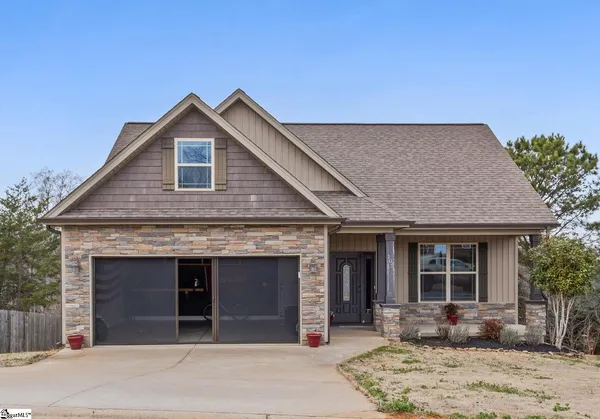 $324,990 | 102 South Hamlet Court, Moore, SC 29369