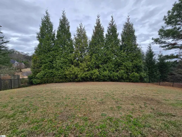 $324,990 | 102 South Hamlet Court, Moore, SC 29369