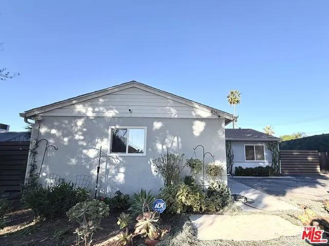 $4,500 | 8541 Dempsey Avenue, North Hills, CA 91343