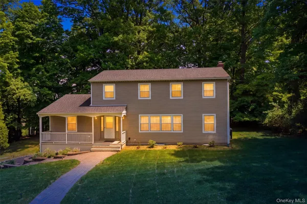 $799,000 | 2 Mallard Drive, West Nyack, NY 10994