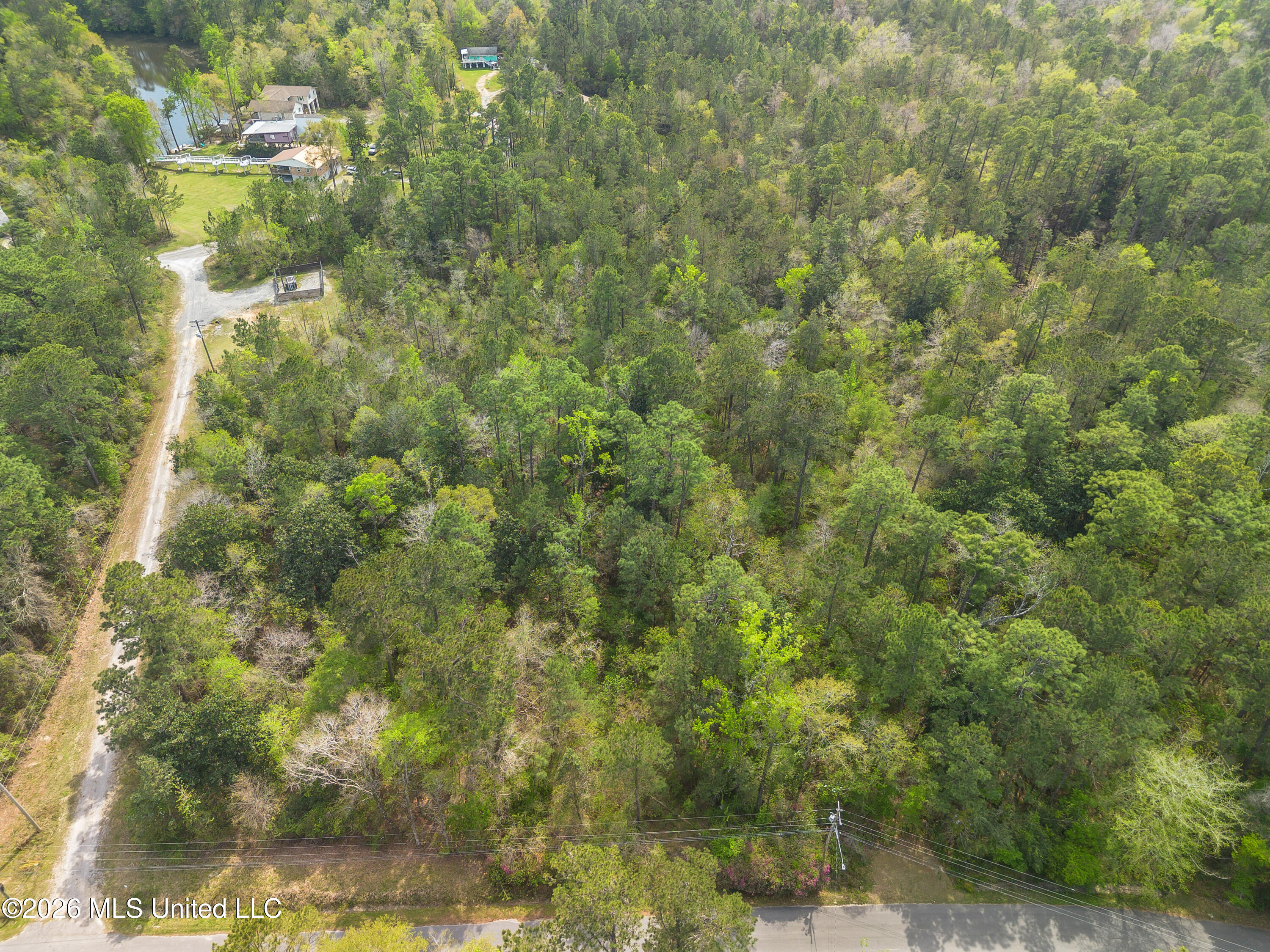 13264 River Road Gulfport, MS 39503 - Photo 5 of 12 13264 River Road