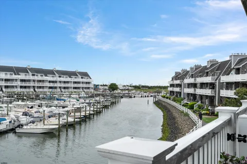 $819,000 | 206 Harbour Cove, Unit 206, Somers Point, NJ 08244
