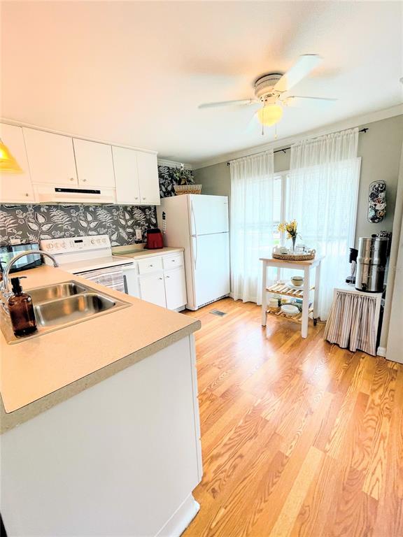 5316 53rd Avenue East, Unit R36 Bradenton, FL 34203 - Photo 2 of 17