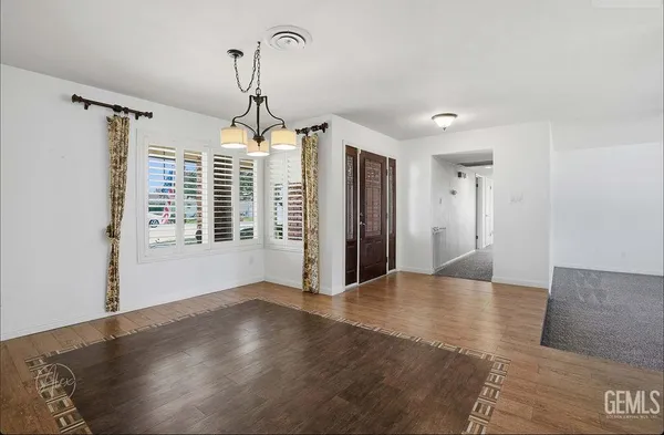 $425,000 | Undisclosed Address, Bakersfield, CA 93306