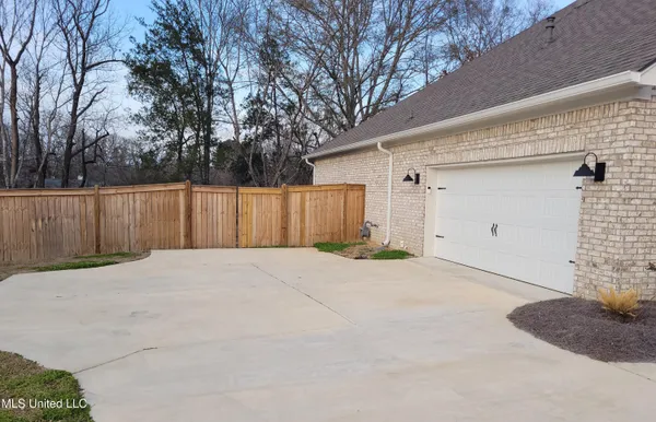 $336,500 | 239 Copper Creek Drive, Clinton, MS 39056