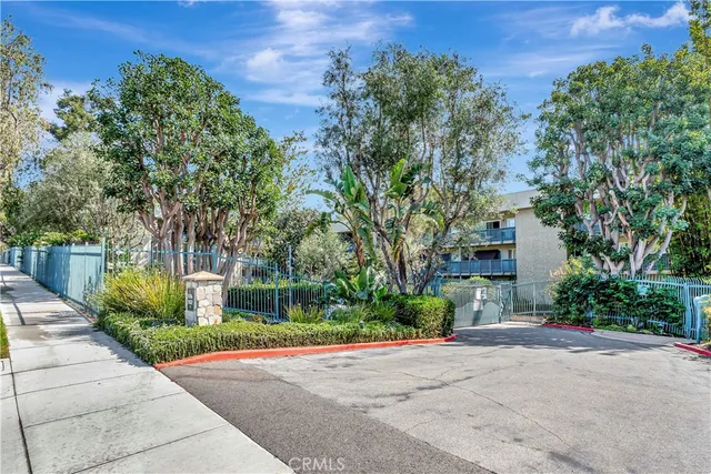 $385,000 | 564 North Bellflower Boulevard, Unit 316, Long Beach, CA 90814