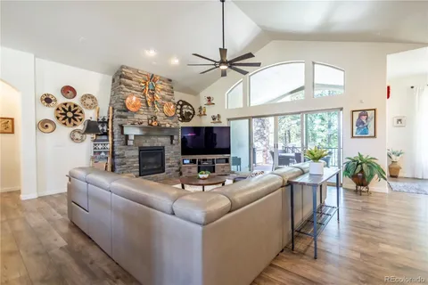 $1,350,000 | 16021 Fox Mesa Court, Monument, CO 80132