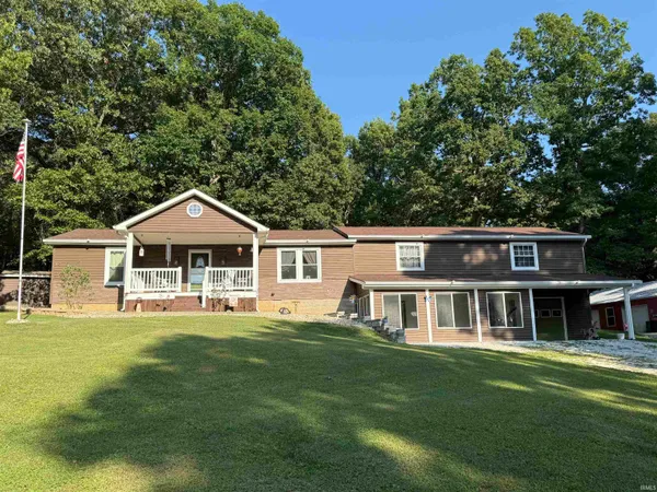 $499,900 | 200 Woodhills Lane, Mitchell, IN 47446