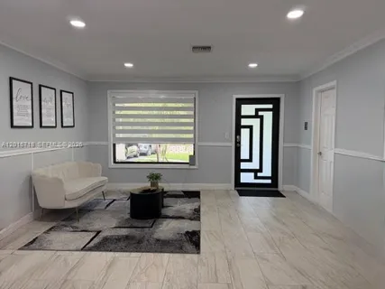 $499,500 | 2640 North 62nd Avenue, Hollywood, FL 33024
