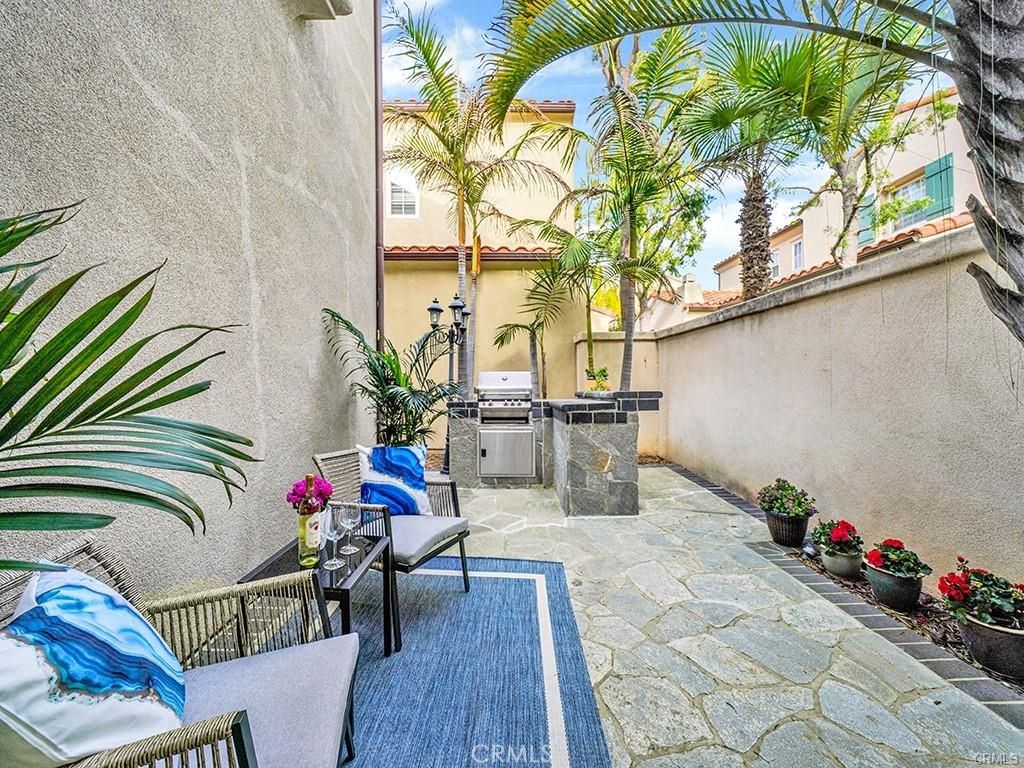 79 Modesto, Unit 96 Irvine, CA 92602 - Photo 33 of 35 Outdoor Area