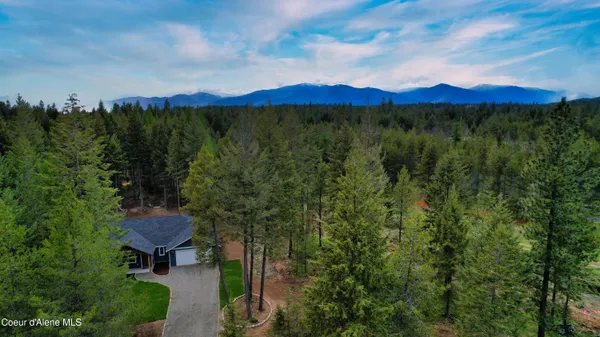 $529,000 | 329 Hardy Loop, Bonners Ferry, ID 83805