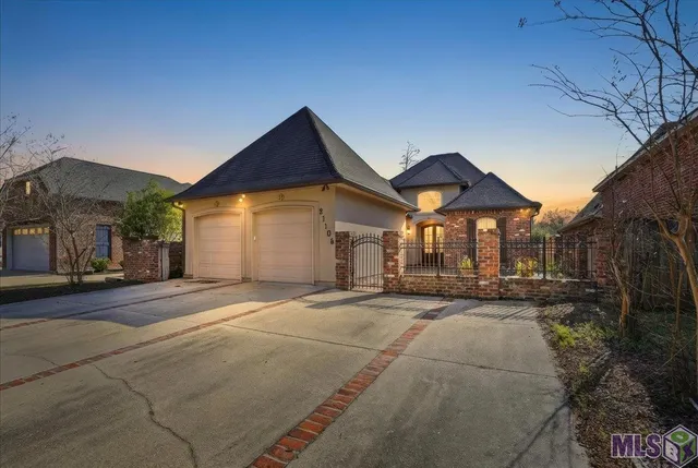 $559,000 | 21105 Waterfront E Drive, Maurepas, LA 70449