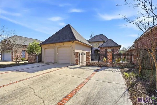 $529,000 | 21105 Waterfront E Drive, Maurepas, LA 70449