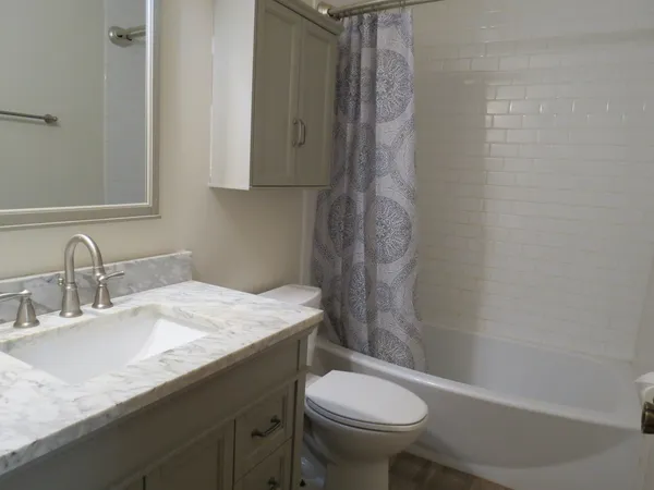 $244,000 | 274 East 34th Street, Steger, IL 60475