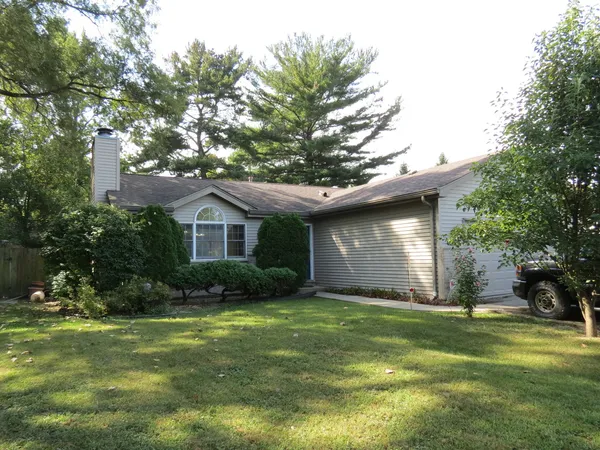 $244,000 | 274 East 34th Street, Steger, IL 60475