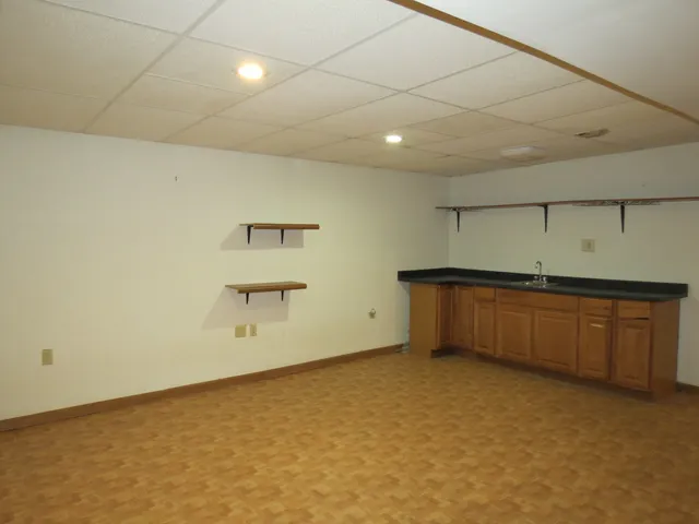 $244,000 | 274 East 34th Street, Steger, IL 60475