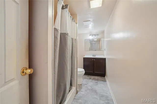 $240,000 | 1203 Advance Drive, Florissant, MO 63031