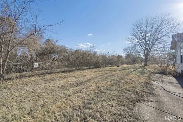 $240,000 | 1203 Advance Drive, Florissant, MO 63031