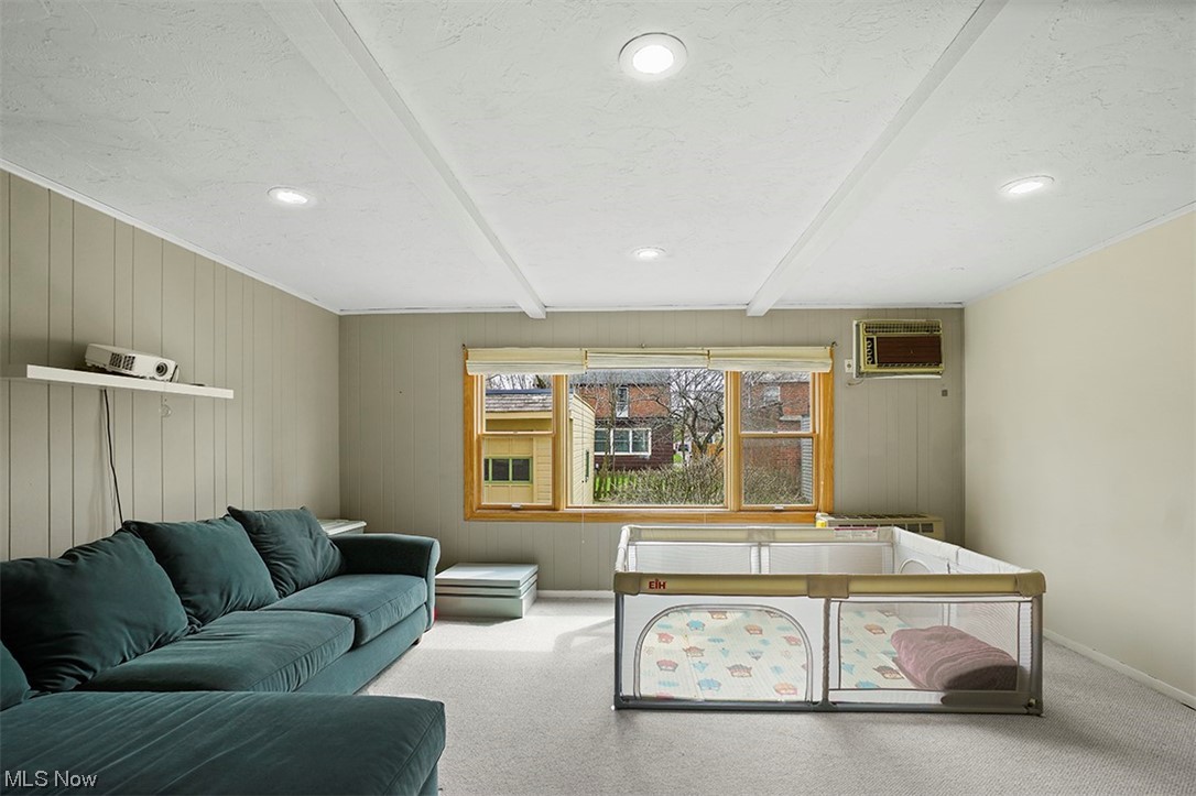 3846 Faversham Road Cleveland, OH 44118 - Photo 9 of 33 Gallery Image 9