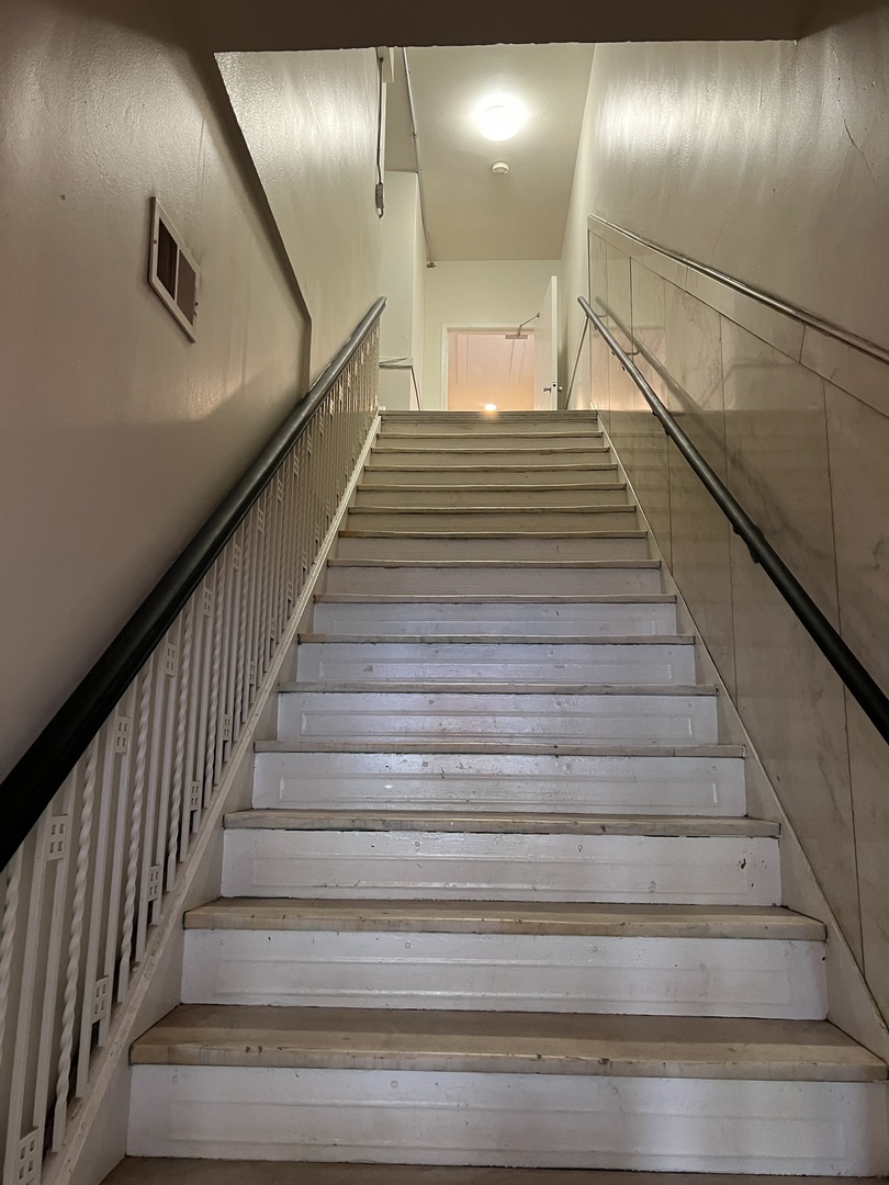 3242 North Pulaski Road, Unit 3 Chicago, IL 60641 - Photo 9 of 9 Gallery Image 9