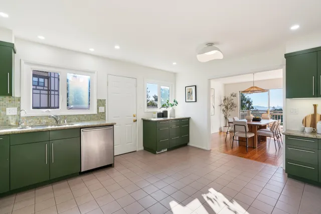 $1,595,000 | 6227 Wood Drive, Oakland, CA 94611