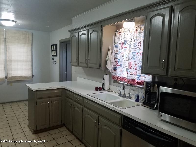721 South Colgate Street Perryton, TX 79070 - Photo 9 of 26 pic 10 (800x600)