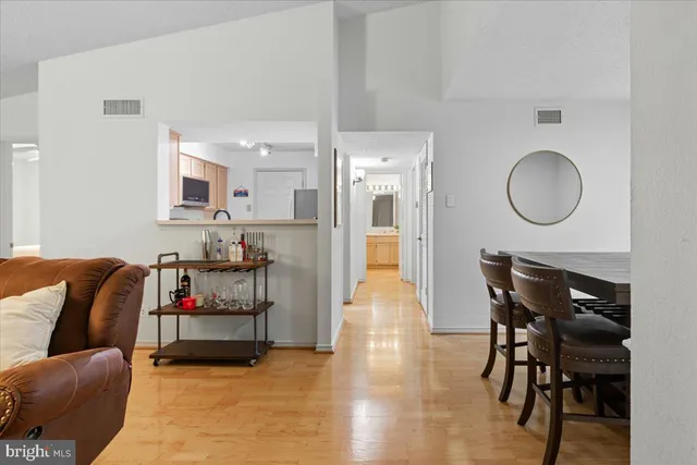 $362,000 | 1517 Lincoln Way, Unit 304A, McLean, VA 22102