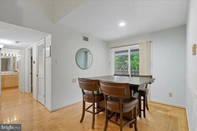 $362,000 | 1517 Lincoln Way, Unit 304A, McLean, VA 22102