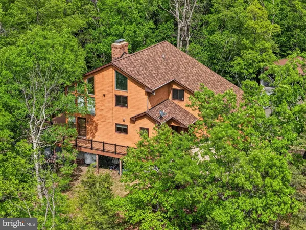 $650,000 | 334 Tomahawk Lane, Edinburg, VA 22824
